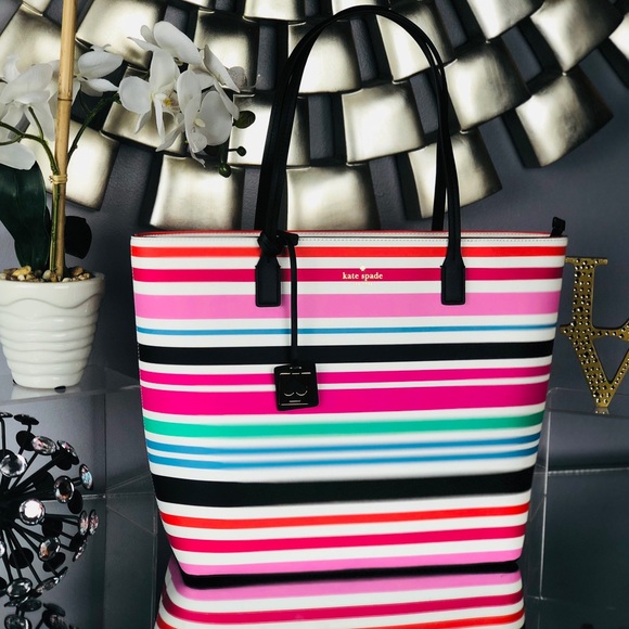 ✨LAST DAY SALE Kate Spade Karla Beech Street Tote - Picture 2 of 6